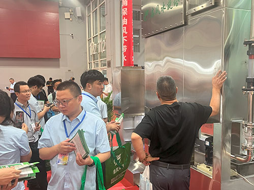 環(huán)保設備行業(yè)已悄然發(fā)生變革，啟風水旋塔廣州展會大展拳腳